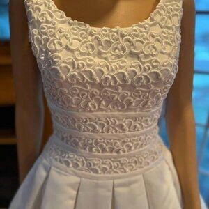 Oleg Cassini Ivory Satin Lace Sleeveless Bridal Ball Gown Wedding Dress Size 6
